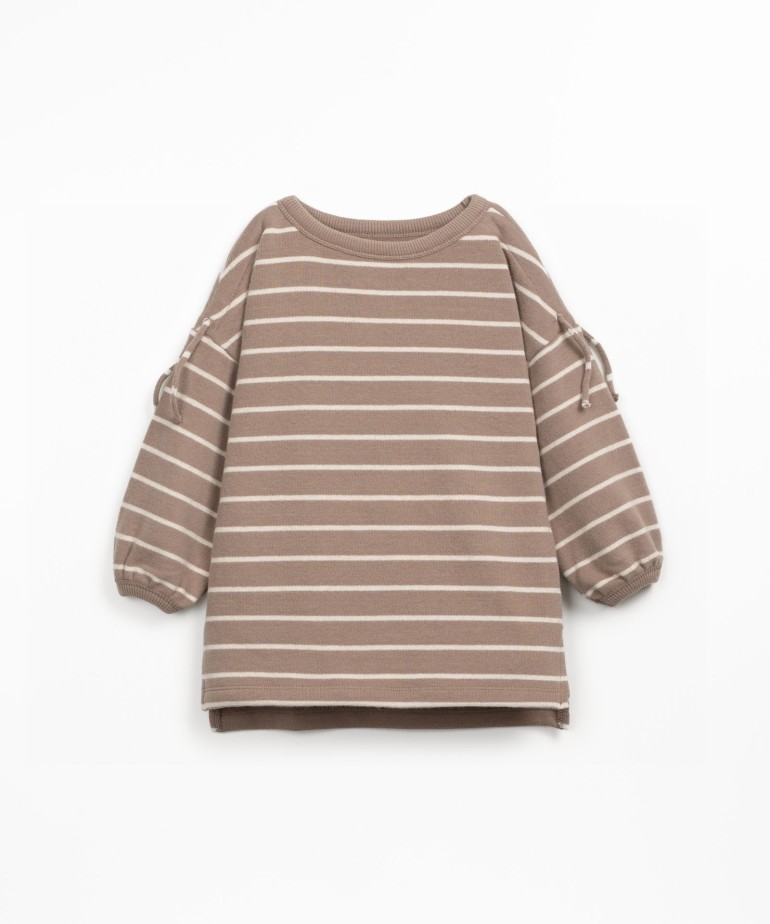 Dress with inner carding