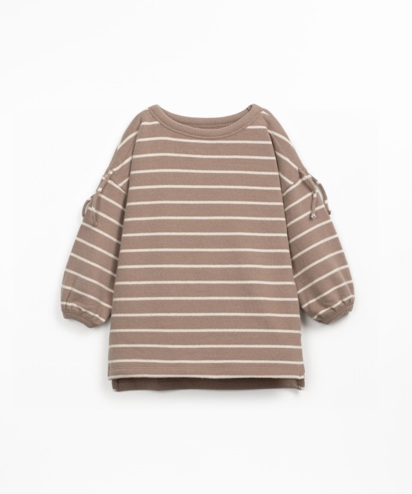 Dress with inner carding