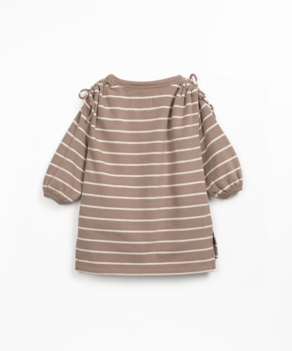 Dress with inner carding