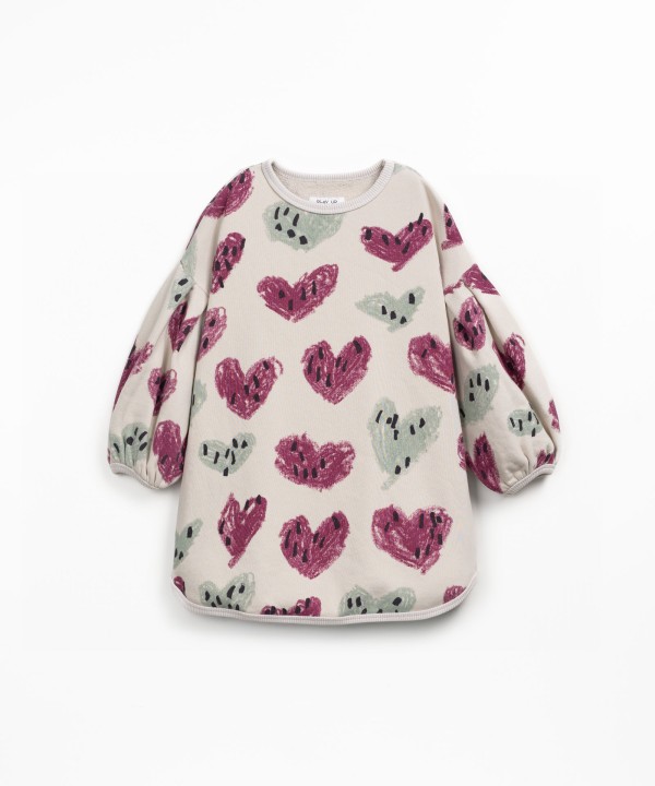Oversized dress with heart print