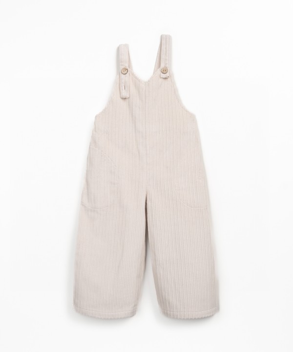 Dungarees with adjustable straps