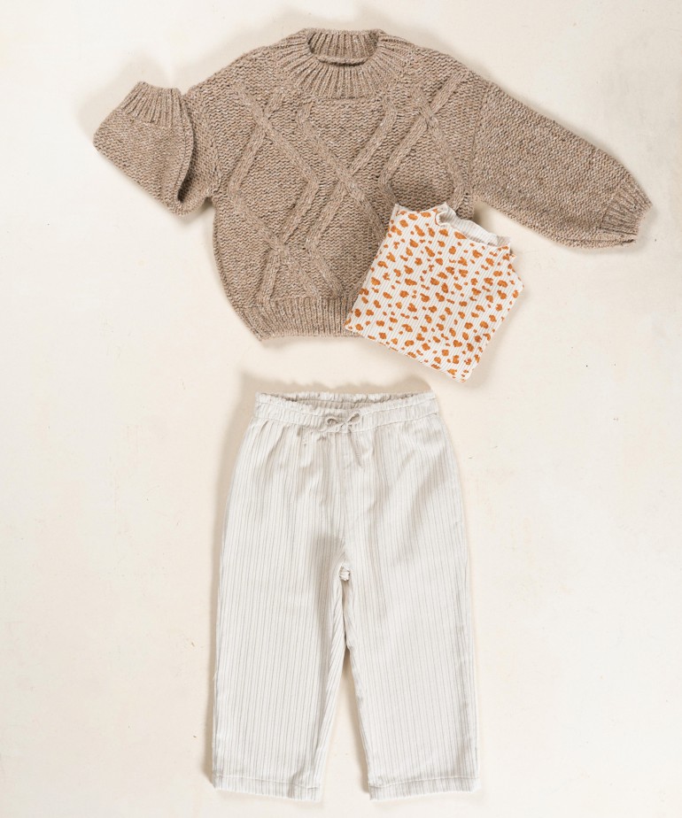 Corduroy trousers in fiber blend