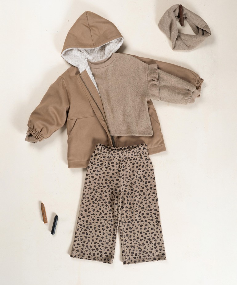 Knit trousers with print