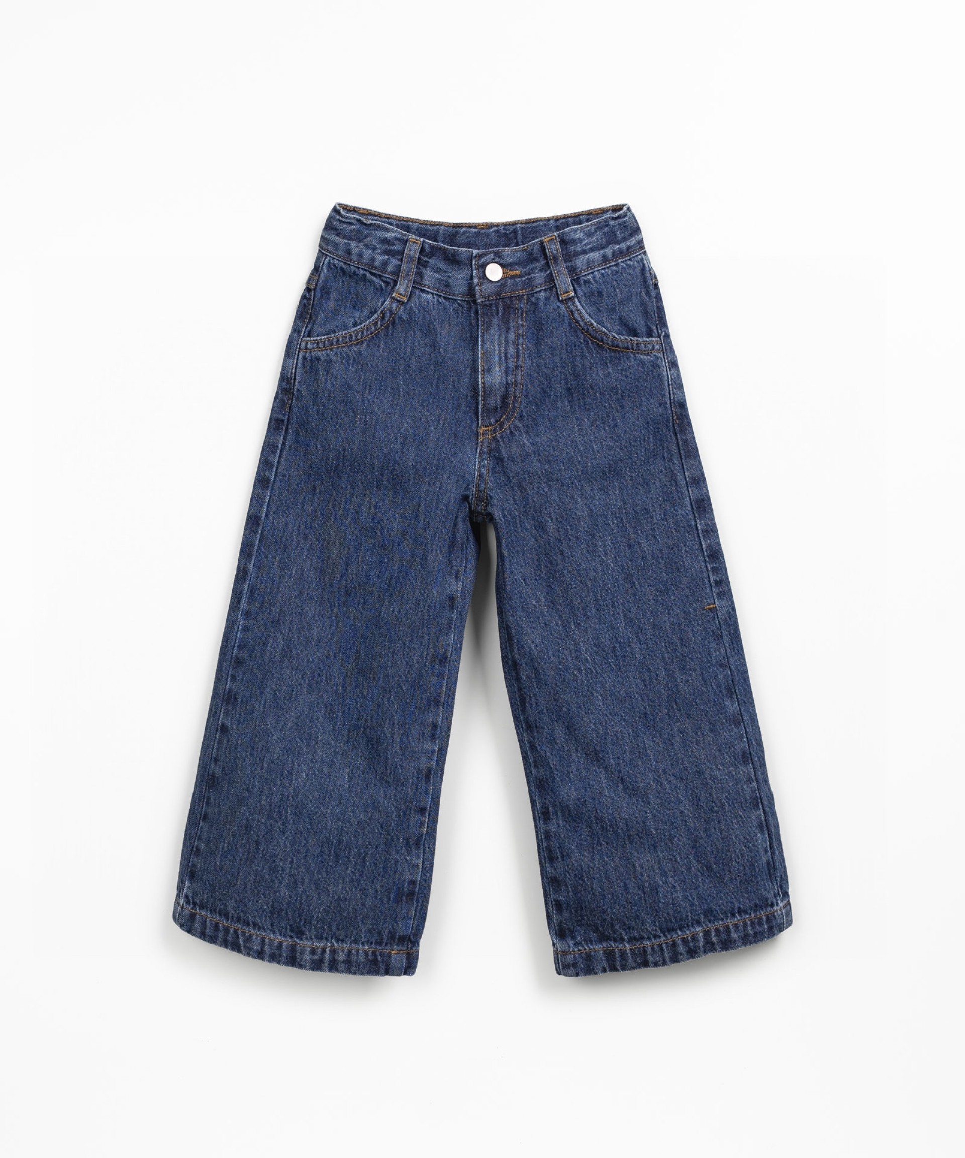 Pantalones vaqueros con bolsillos