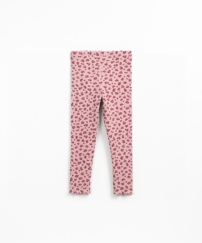 Leggings with animal print