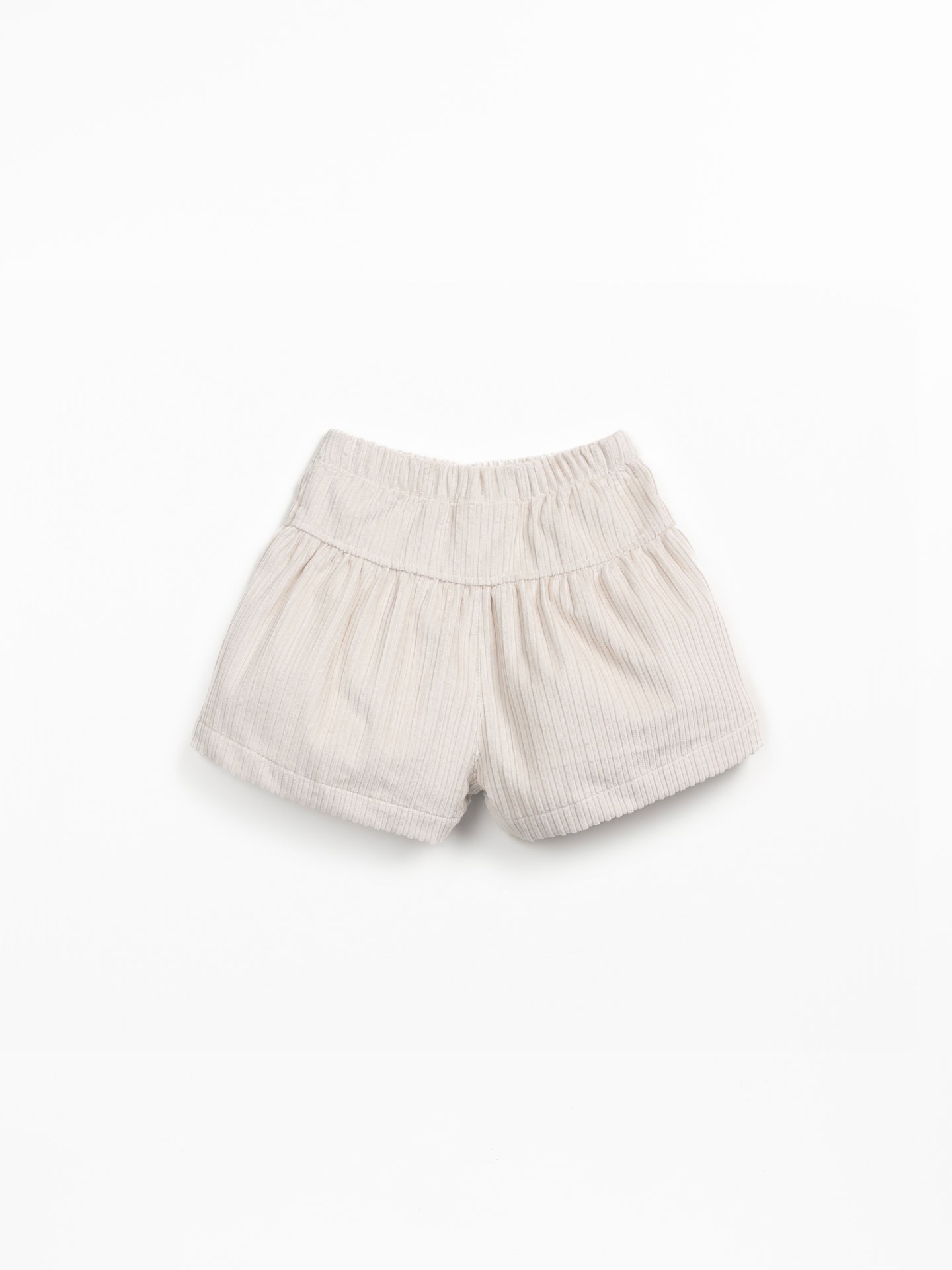 Calção em bombazine com mistura de algodão reciclado e algodão