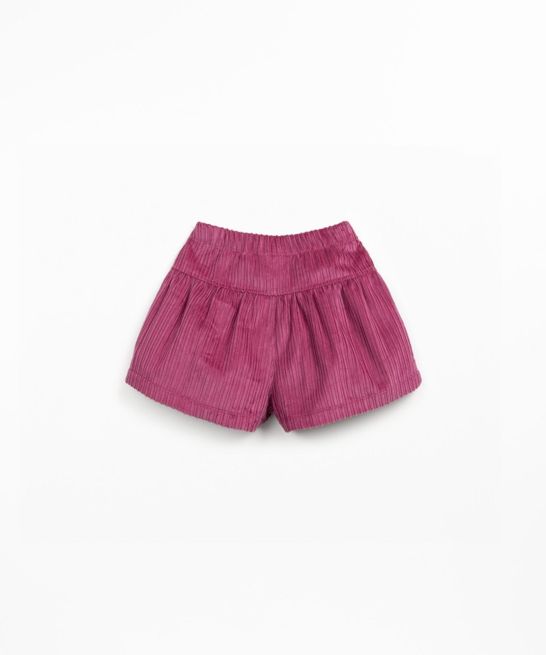 Pantaloncini in velluto a coste con miscela di cotone riciclato e cotone