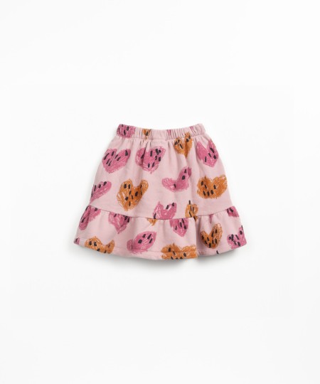 Skirt with heart print