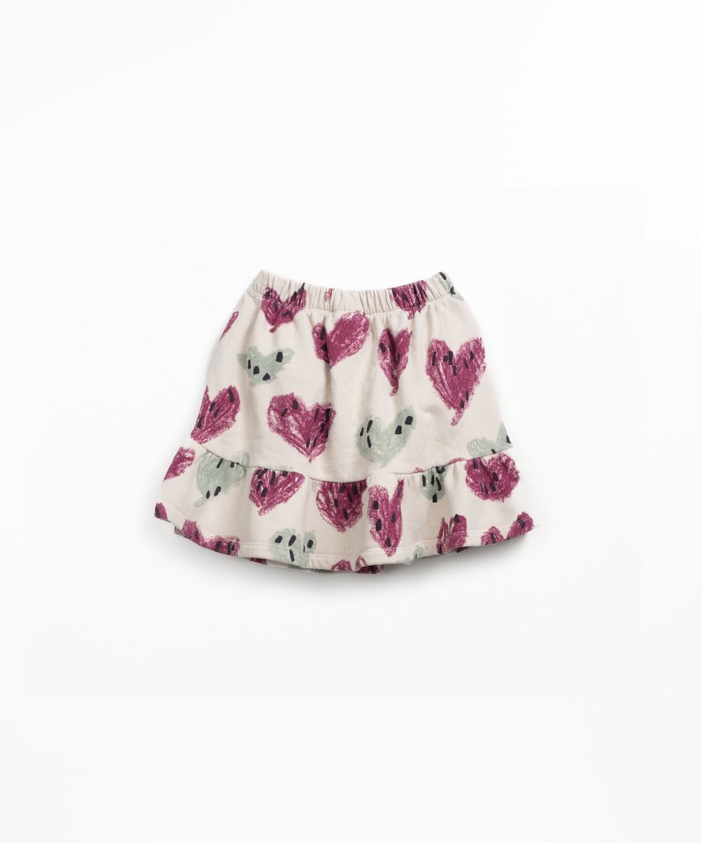 Skirt with heart print