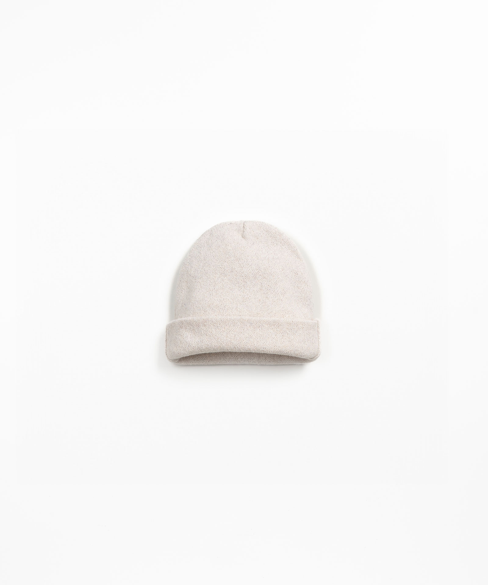 Gorro de malha com mistura de algodão regenerativo e algodão reciclado