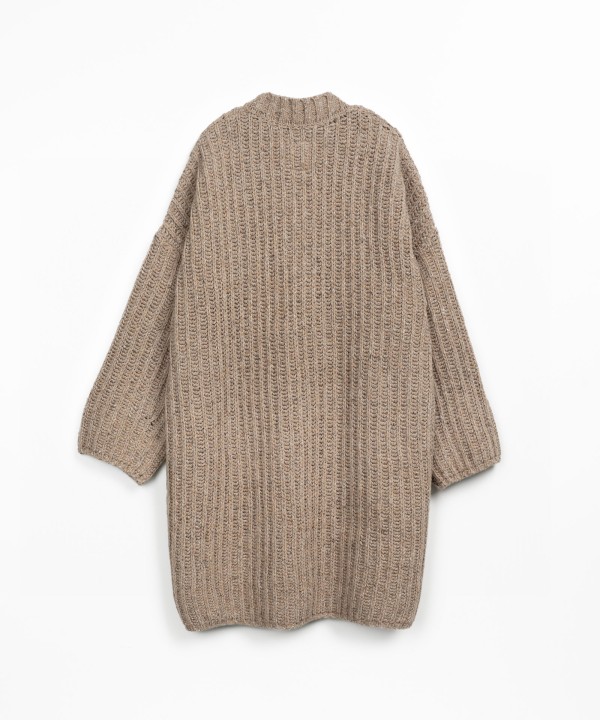 Tricot jacket with natural and recycled fiber blend