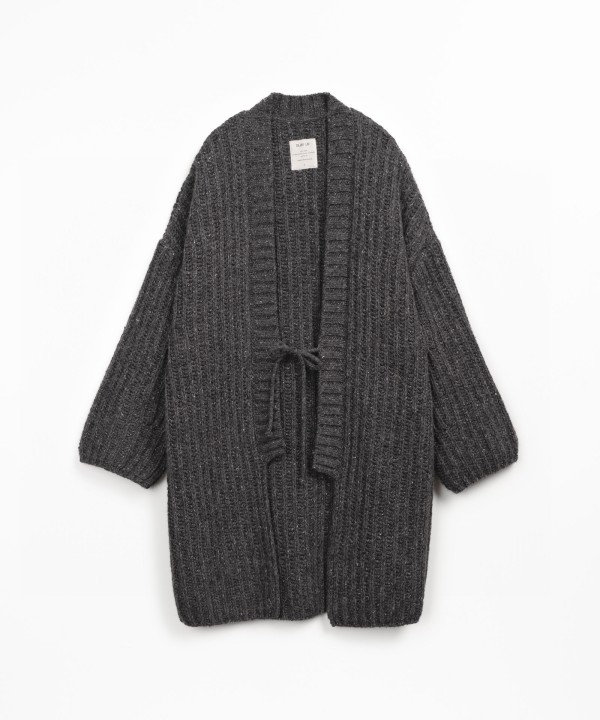 Tricot jacket with natural and recycled fiber blend