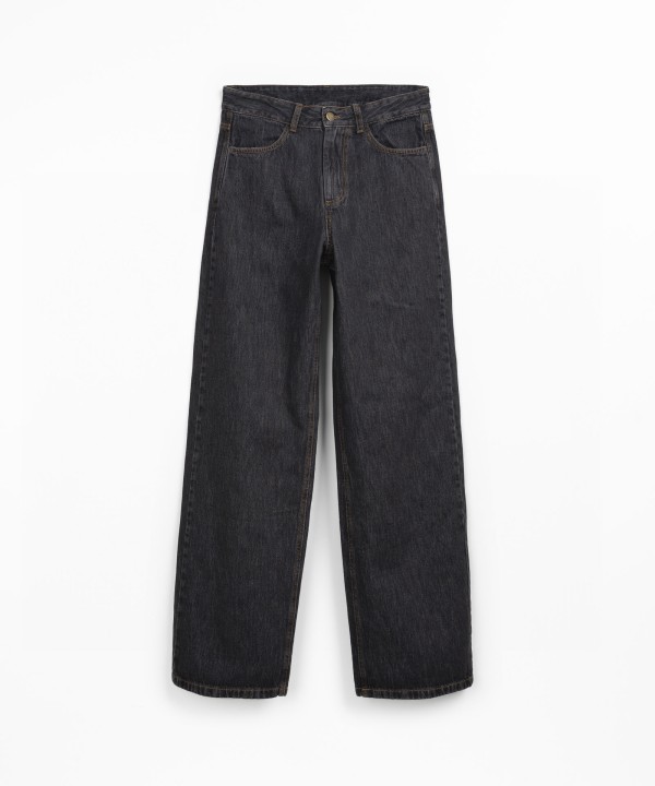 Denim pants with pockets