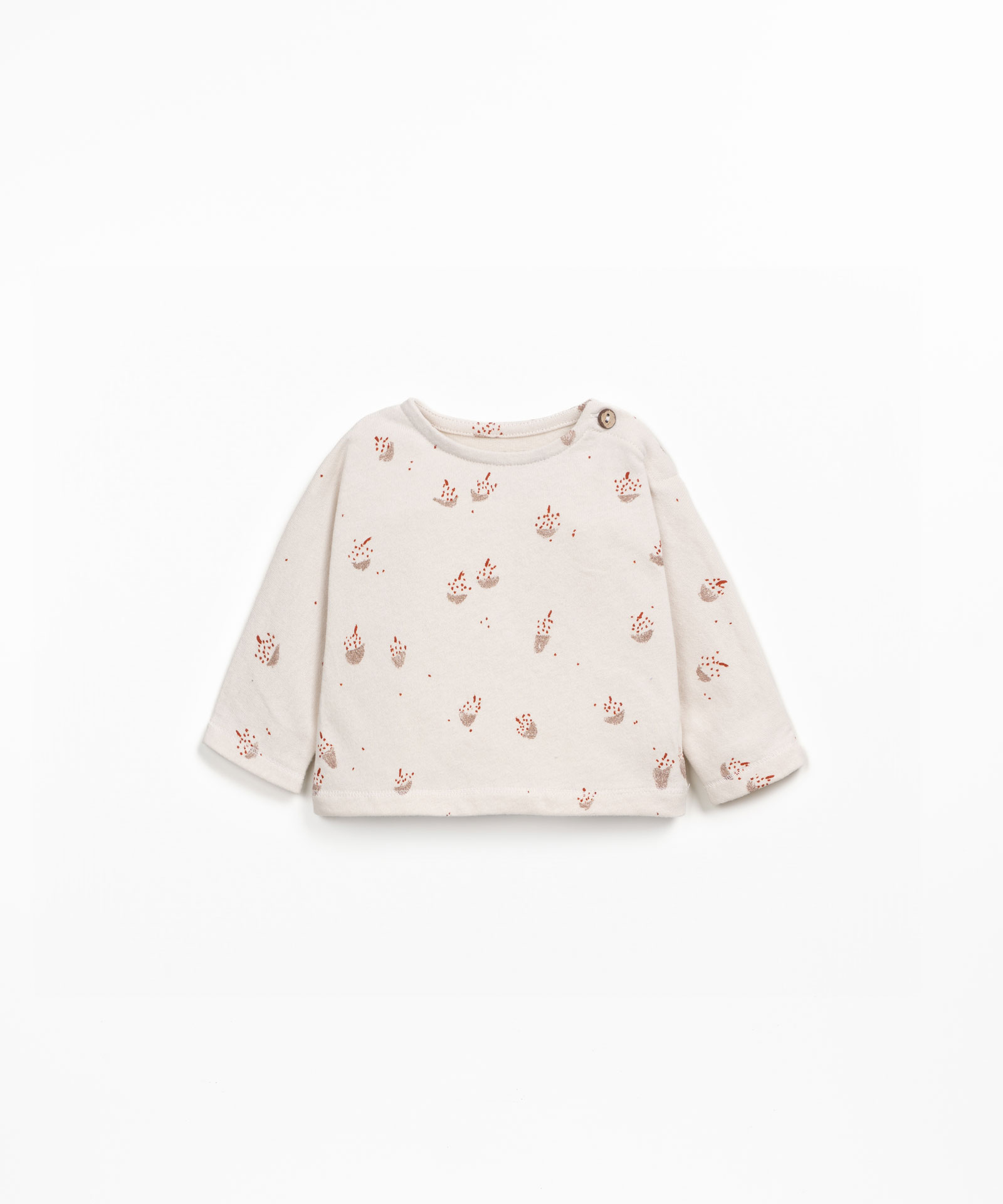 Jersey T-shirt made with a blend of natural and recycled fibers