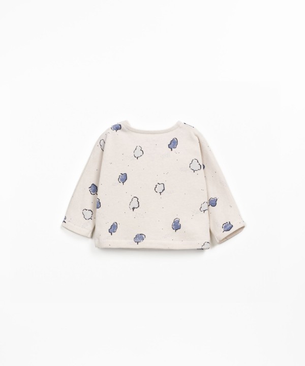 T-shirt de malha com mistura de fibras naturais e fibras reciclada
