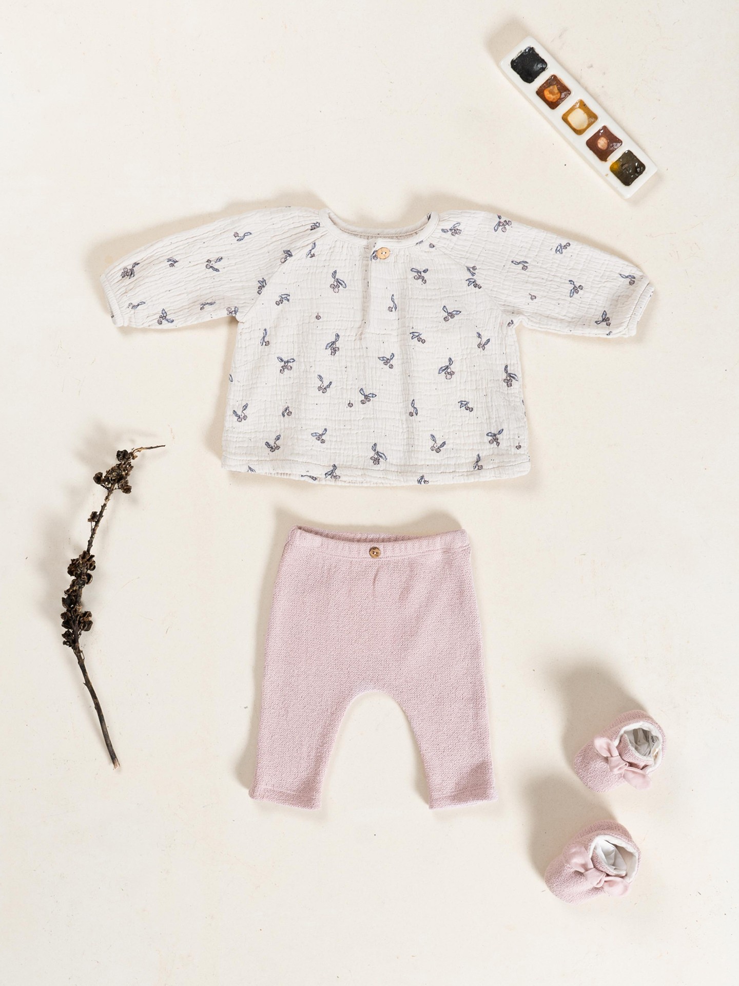 Blusa com estampado em tecido de algodão orgânico