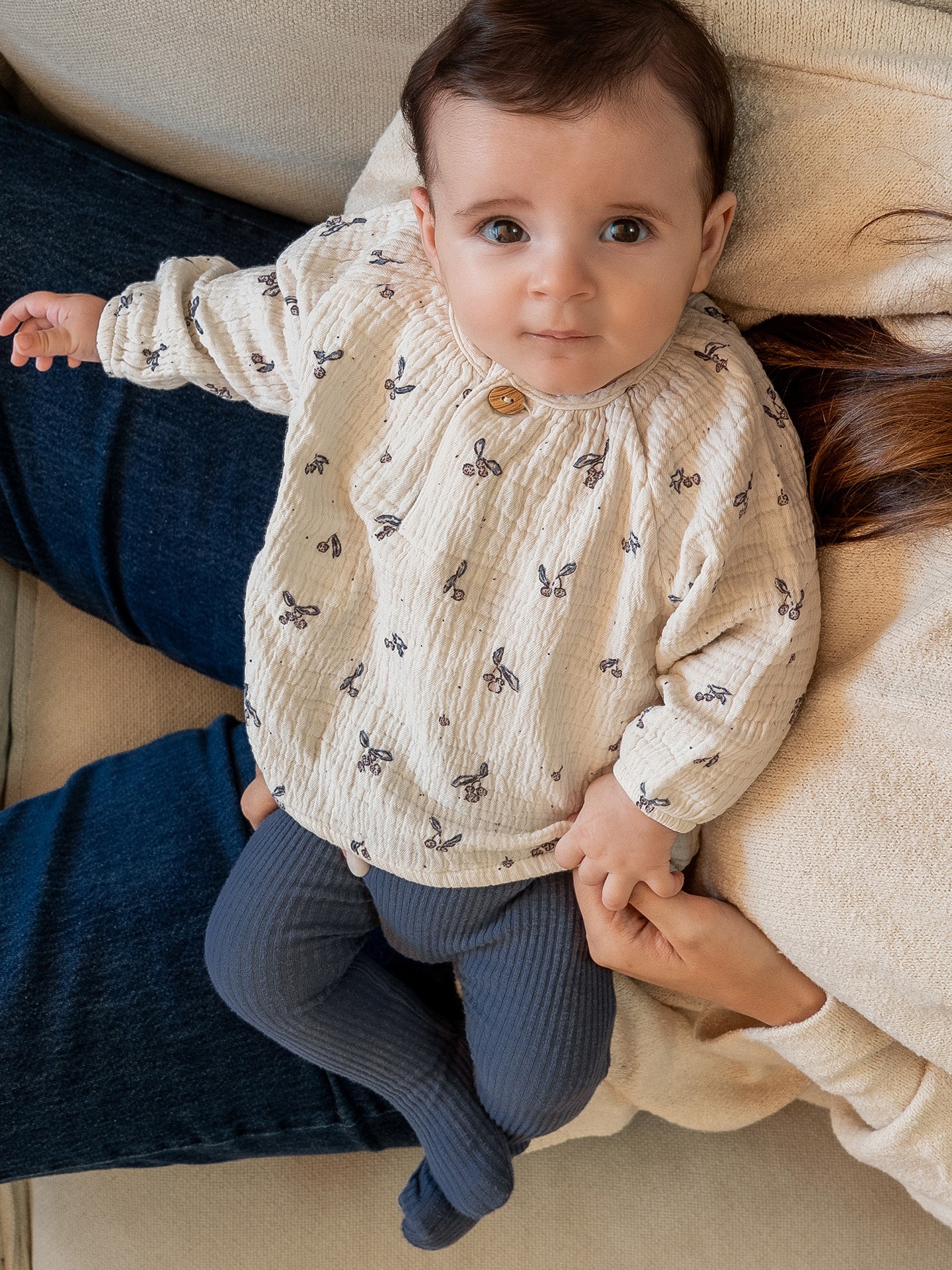 Blusa com estampado em tecido de algodão orgânico