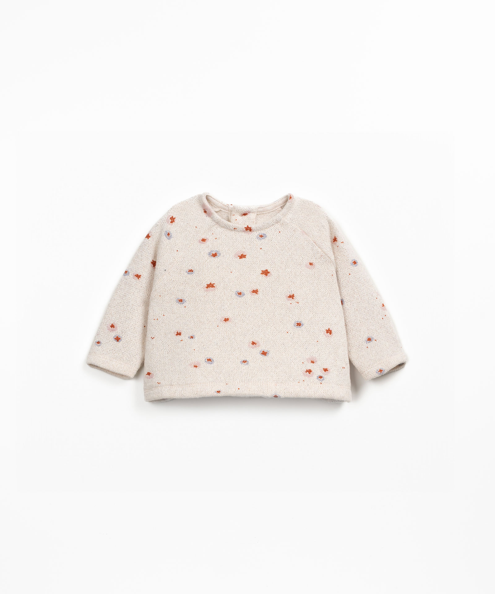 Knitted sweater in a blend of natural and recycled fibers