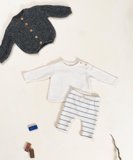 Casaco de malha tricot com mistura de lã reciclada e lã