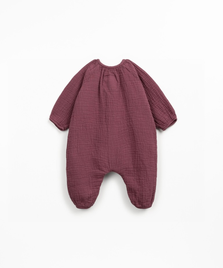 Mono de tela de fibras naturales