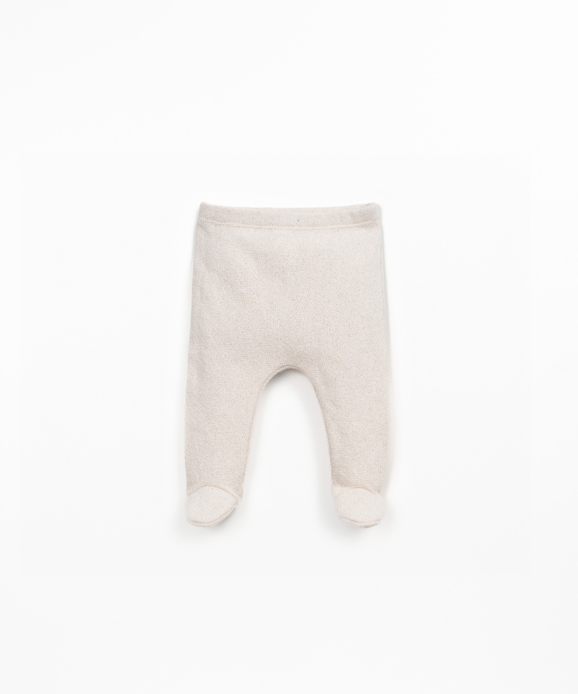 Pantalones de punto con mezcla de fibras naturales y fibras recicladas