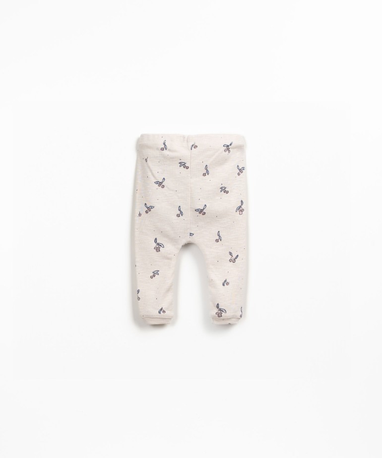 Leggings with natural fibers