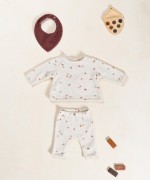 Fabric bib with lining