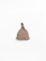 Knitted hat with blueberry print