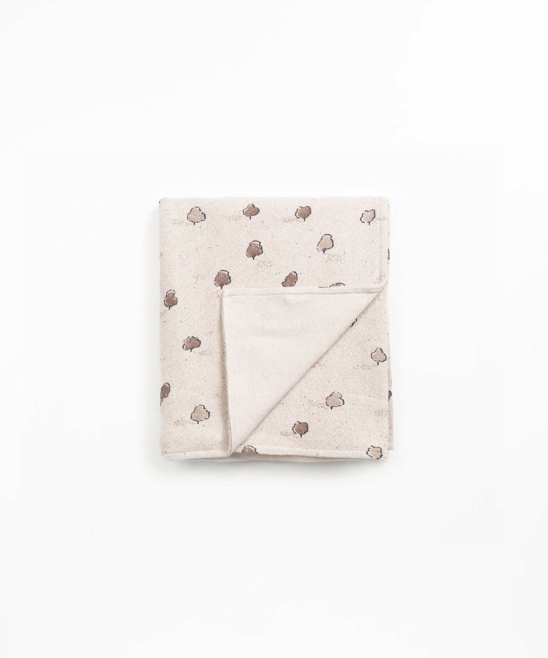 Muselina con estampado de rboles