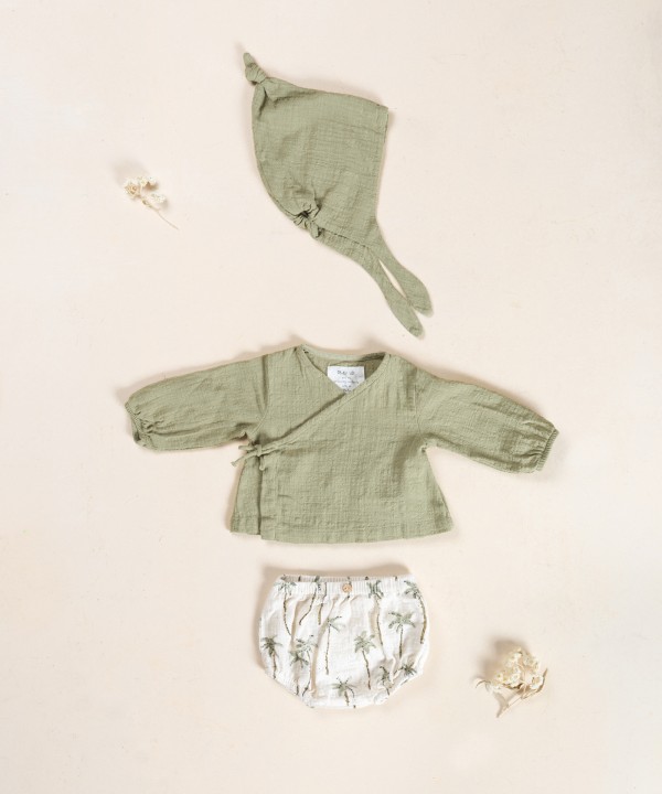 Pantaloncini in cotone biologico con stampa di palme