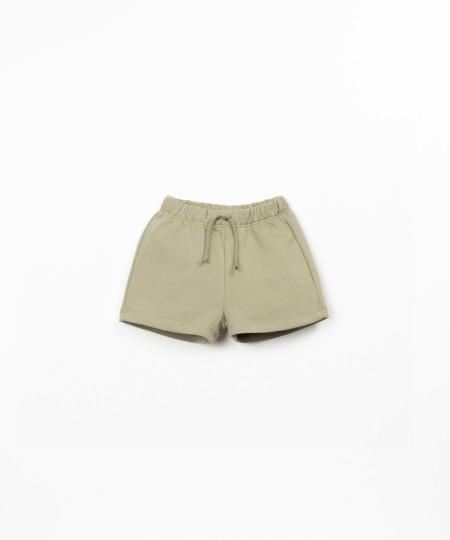 Pantaloncini con cintura elastica