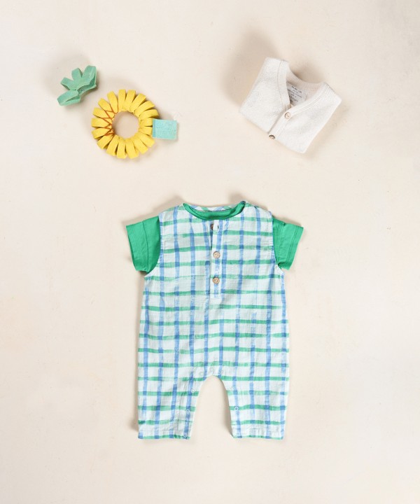 Tuta in tessuto biologico