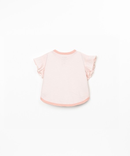 T-shirt con volant sulle maniche