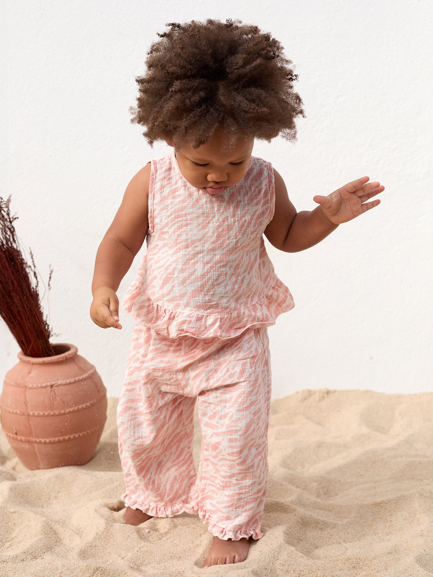 Pantaloni con stampa e vita elasticizzata