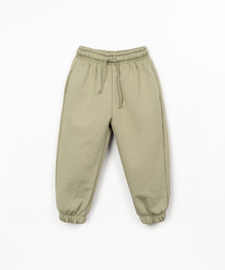 Pantaloni in maglina con miscela di fibre naturali e fibre riciclate