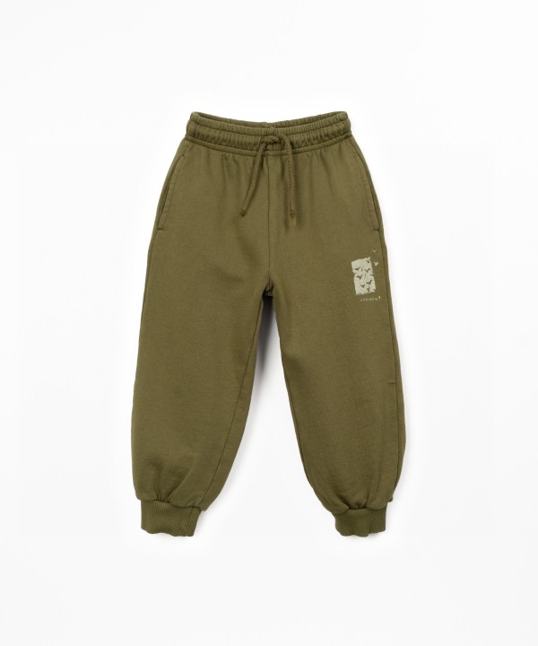 Pantaloni in fibre naturali con disegno