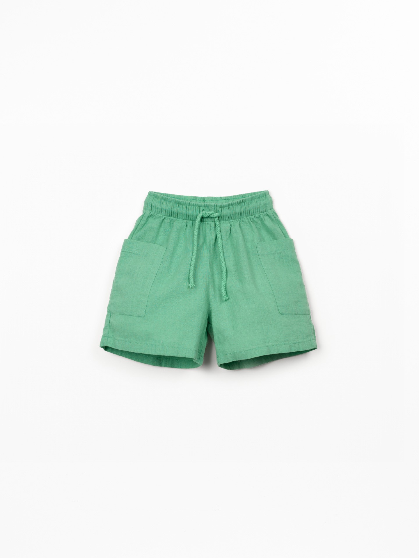 Shorts in tessuto con cordoncino regolabile