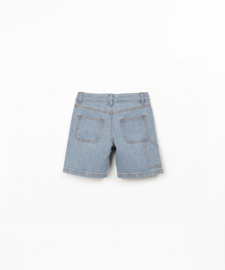 Denim shorts with adjustable waistband