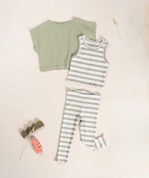 T-shirt in mixture of organic cotton and recycled cotton