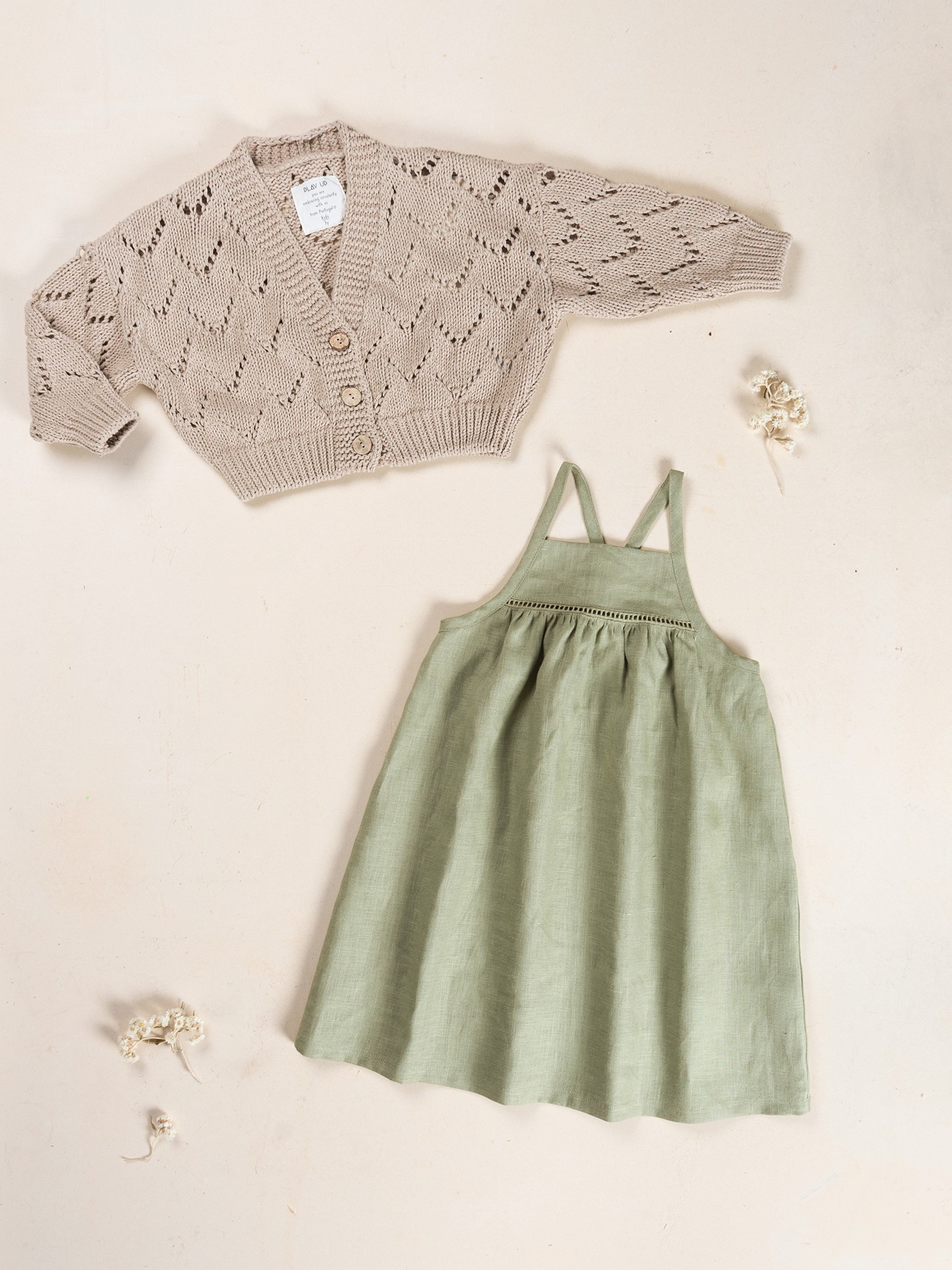 Vestito in tessuto di lino