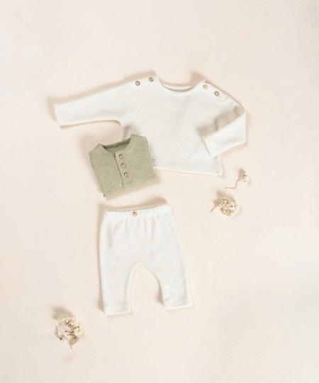 Maglione in misto fibre naturali e fibre riciclate