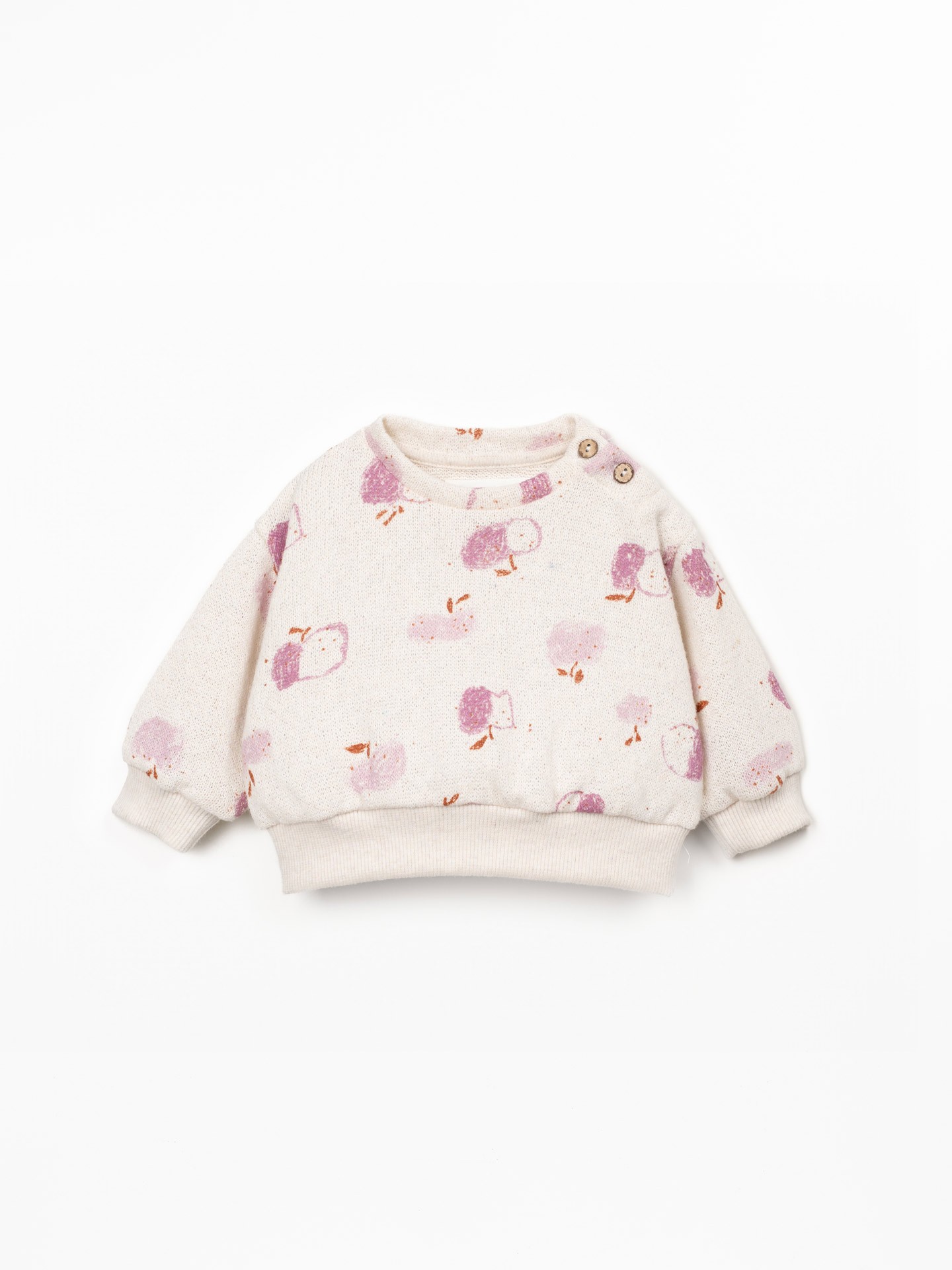 Sweater with apple print