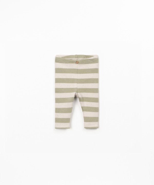 Striped pattern leggings