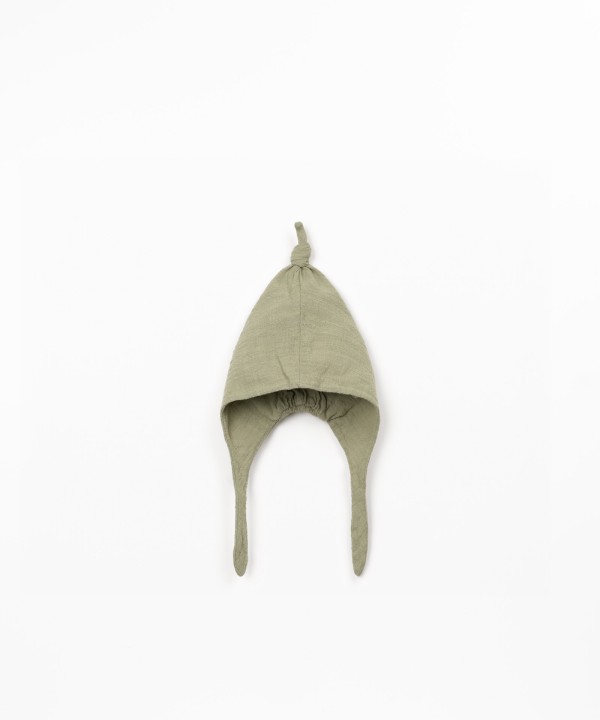 Knitted hat in organic cotton