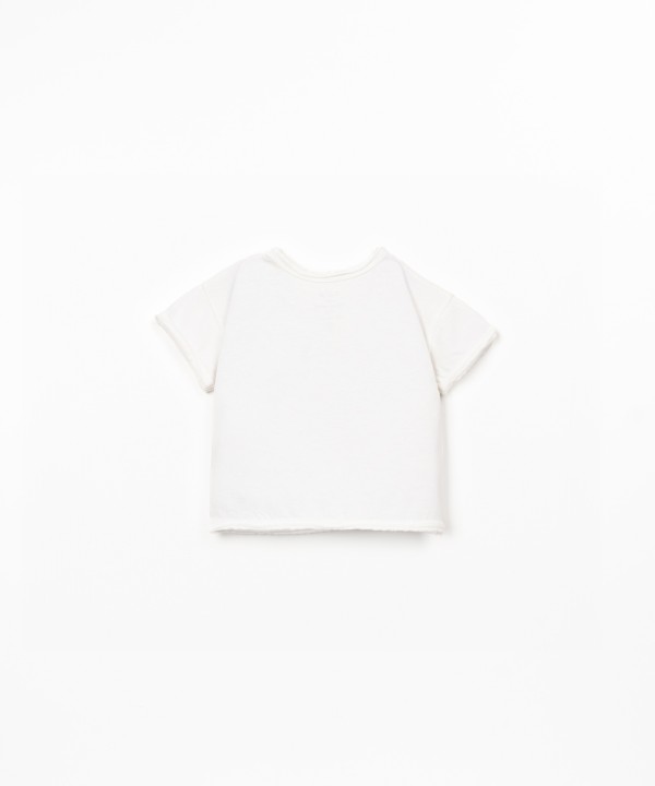 T-shirt with front print