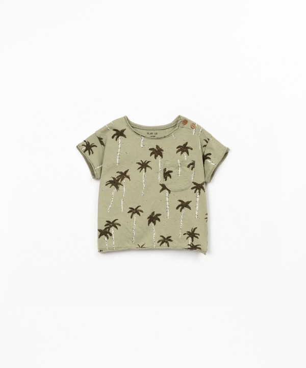 T-shirt with palm tree print