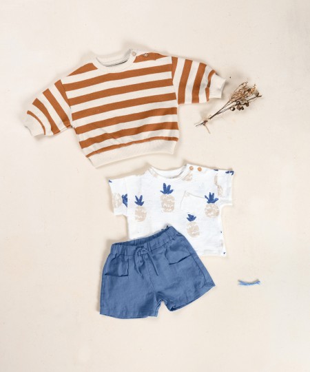 Sweater in a blend of natural and recycled fibers