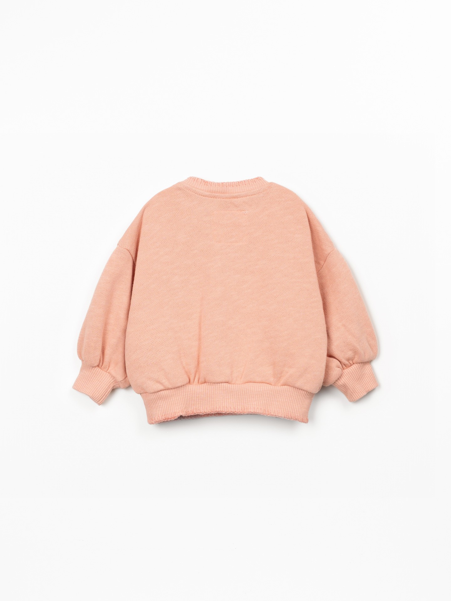 Sweater with a blend of natural fibers