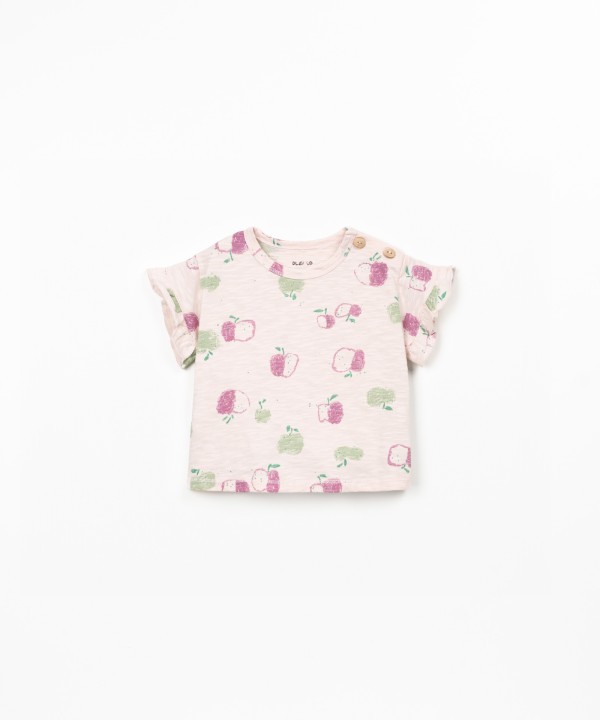 T-shirt with frill insert on the sleeve