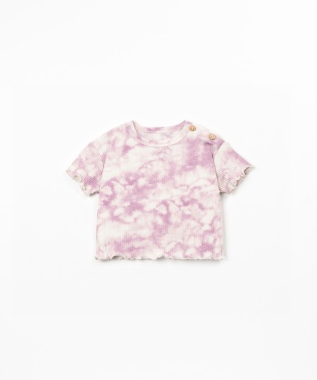 T-shirt with tie dye print